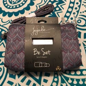 NWT 3 bag Be Set